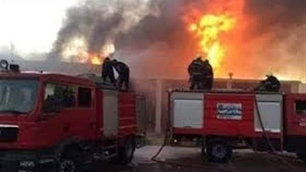 إخماد حريق مصنع 6 أكتوبر من دون إصابات