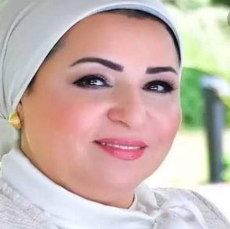 زوجة الرئيس تهنئ الشعب المصري