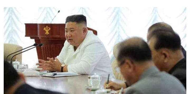 ظهور زعيم كوريا الشمالية بعد الغيبوبة.
