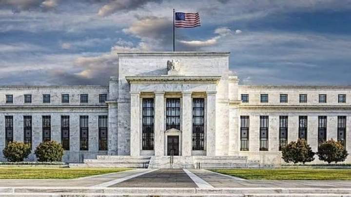 البنك المركزي الأمريكي يستهدف تضخماً يبلغ ٢٪