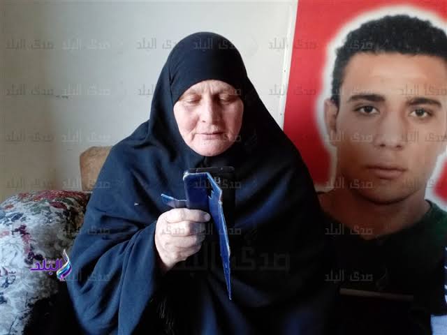وفاة والدة محمد عبد الوهاب