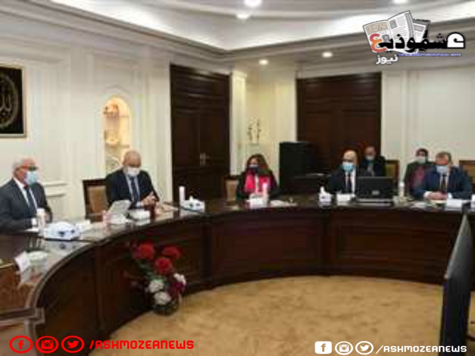 محافظ بورسعيد يتفقد المشاريع الجاري تنفيذها في المحافظة 
