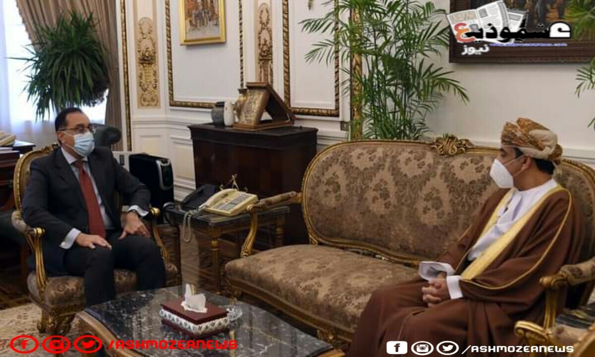 رئيس الوزراء يلتقي سفير سلطنة عمان الجديد.