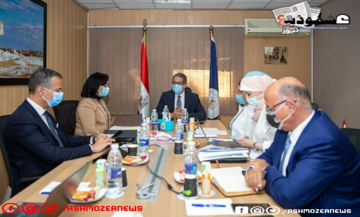 وزير السياحة والآثار يعقد اجتماعاً لمناقشة سبل تعظيم سياحة اليخوت في مصر