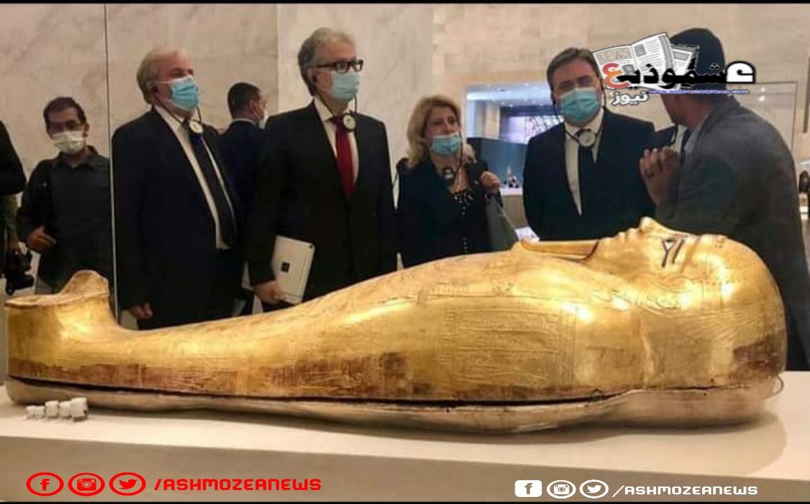 وفد صربي في زيارة المتحف القومي للحضارة المصرية بالفسطاط.
